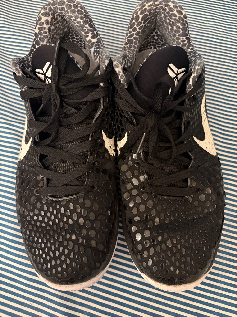 Nike Black and White Men's Kobe Low-Top Basketball Sneakers